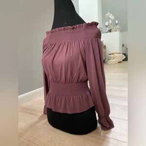 Size XS Express brand “one eleven” crop top